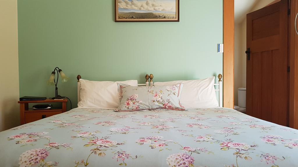 Olde Mill House B&B & Bike2Wine Cycle Hire Renwick エクステリア 写真