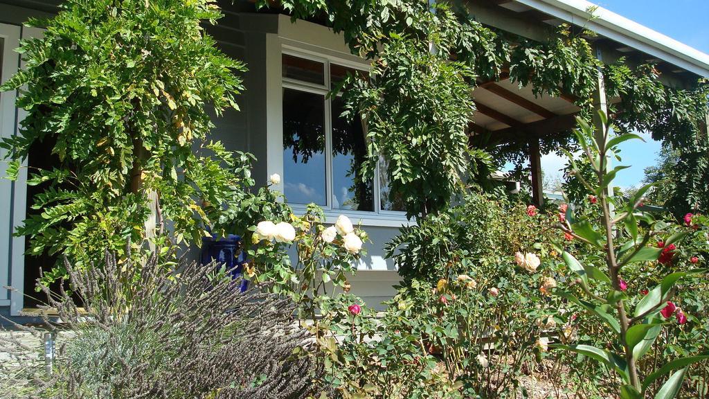 Olde Mill House B&B & Bike2Wine Cycle Hire Renwick エクステリア 写真