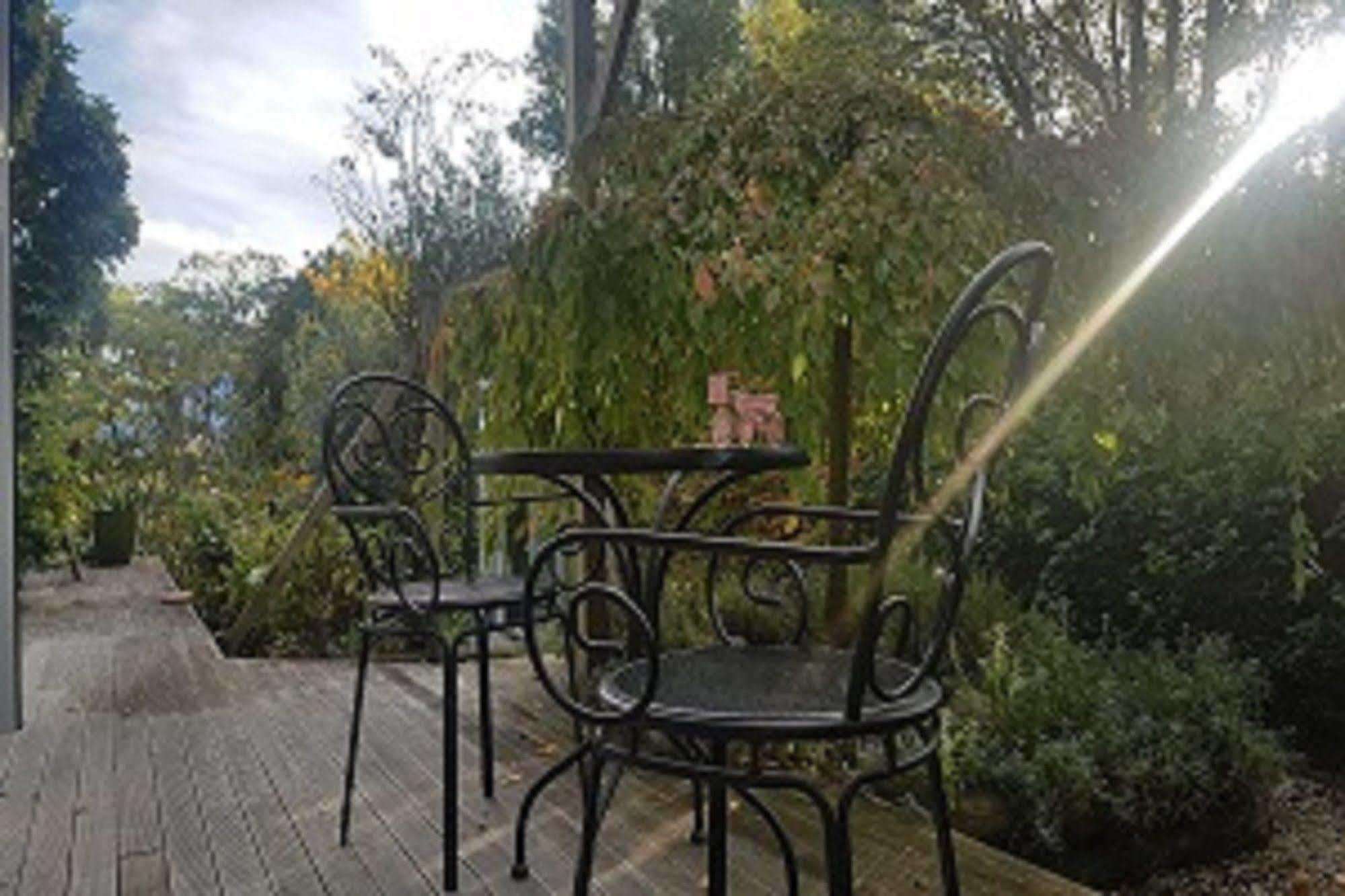 Olde Mill House B&B & Bike2Wine Cycle Hire Renwick エクステリア 写真