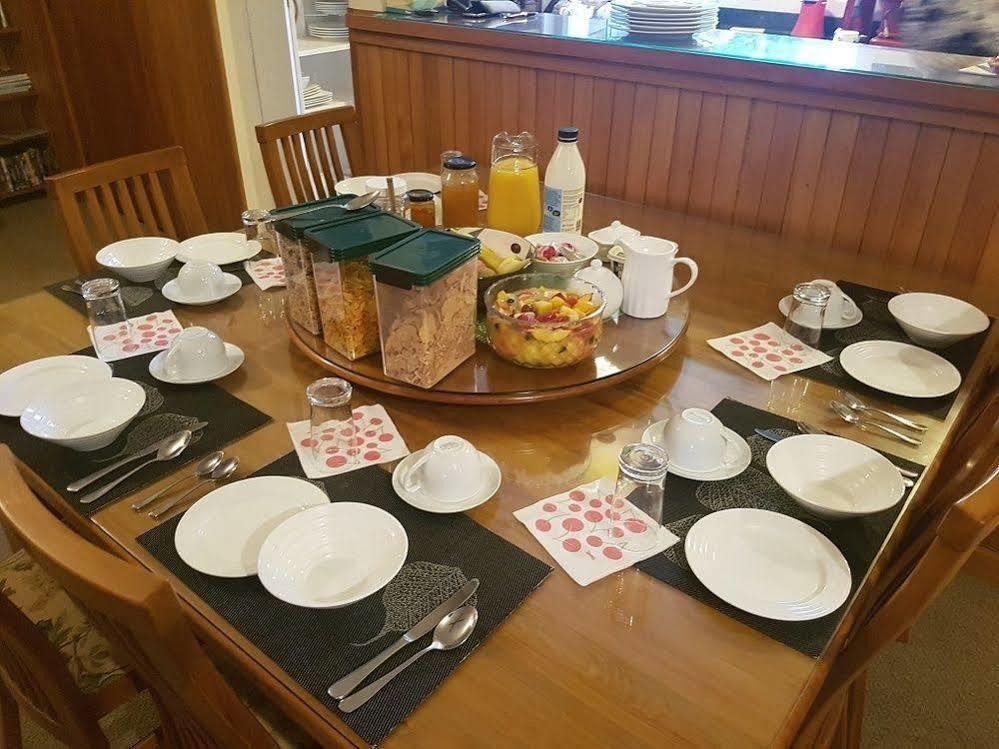Olde Mill House B&B & Bike2Wine Cycle Hire Renwick エクステリア 写真